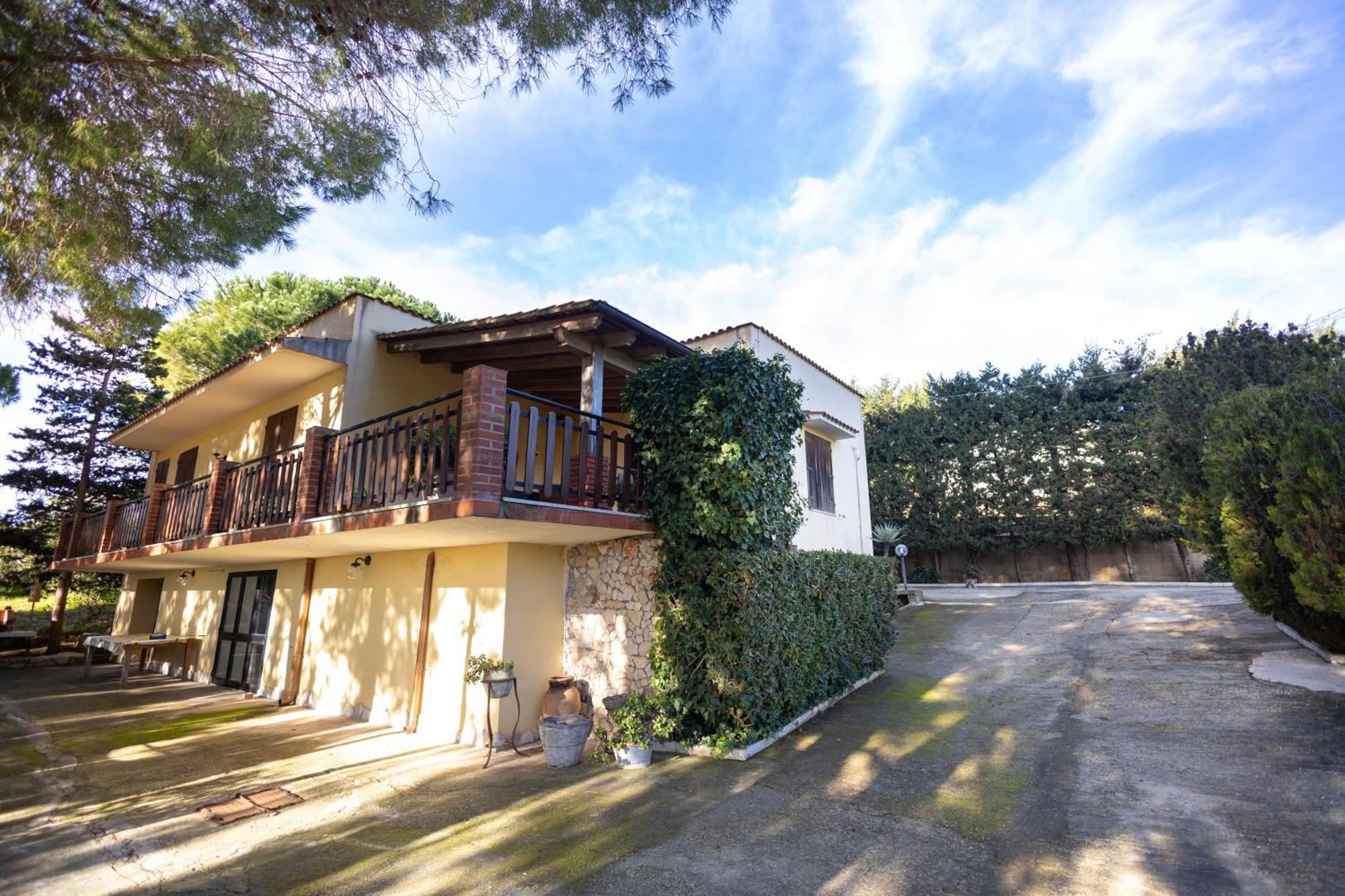 ヴァルデーリチェ Casa Caroniaヴィラ エクステリア 写真